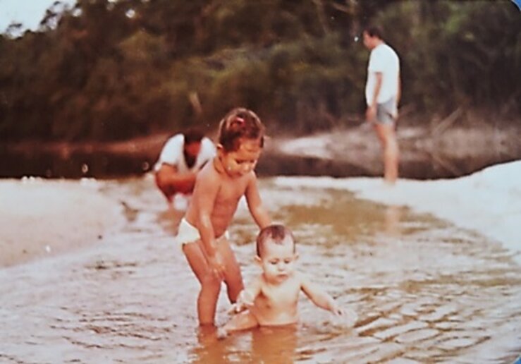 Vanessa e Danielle no Rio Abonari