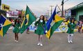 Mistura de cores e povos é tema de desfile cívico em Jaru