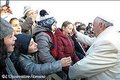 No Natal Deus torna-se como um de nós - o Papa na audiência geral exortou os cristãos a serem humildes e pobres como os pobres 