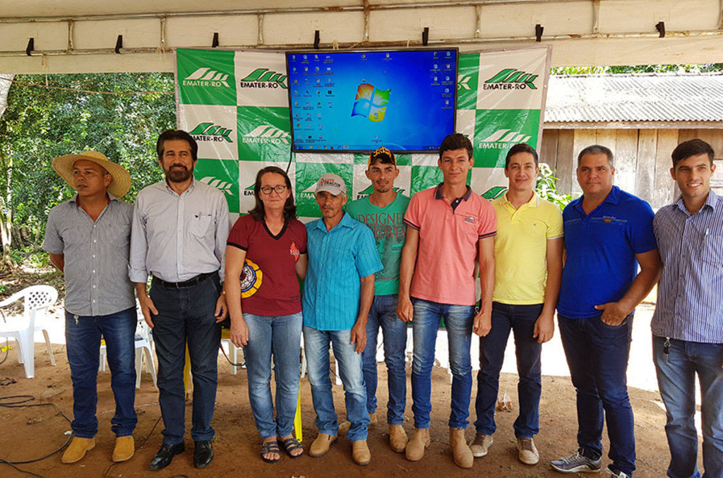 Raupp  participa de Dia de Campo na Zona da Mata   - Gente de Opinião