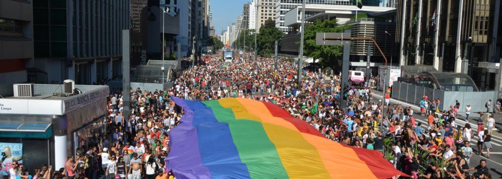 Parada do Orgulho LGBT de SP terá 18 trios   - Gente de Opinião