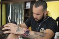 Barbearia que começou atendimentos em bairro carente hoje é sucesso em Ji-Paraná