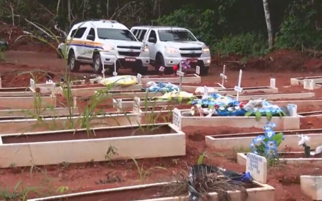 Carros de funerárias fazem fila para enterrar vítimas da covid-19 em Porto Velho - Gente de Opinião