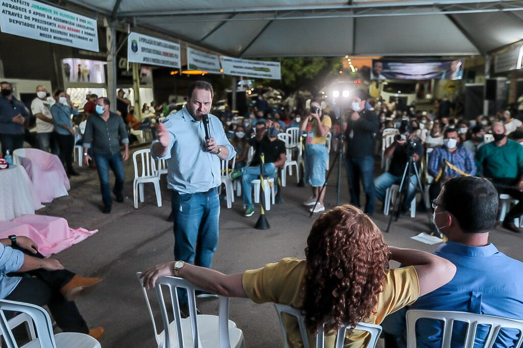 Presidente Alex Redano participa do lançamento do "Tchau Poeira" em Santa Luzia D'Oeste  - Gente de Opinião