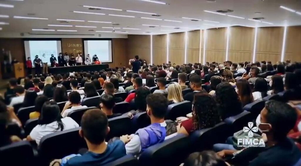 Realizando sonhos e vivendo emoções no Centro Universitário Aparício Carvalho Fimca e na Faculdade Metropolitana - Gente de Opinião