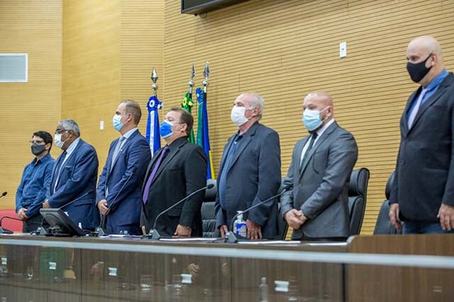 Medalhas e Títulos: Assembleia Legislativa de Rondônia presta homenagem a profissionais de nosso Estado  - Gente de Opinião