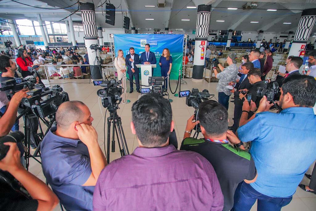 Hildon Chaves participa do II Fórum dos Prefeitos e Vereadores de Rondônia - Gente de Opinião