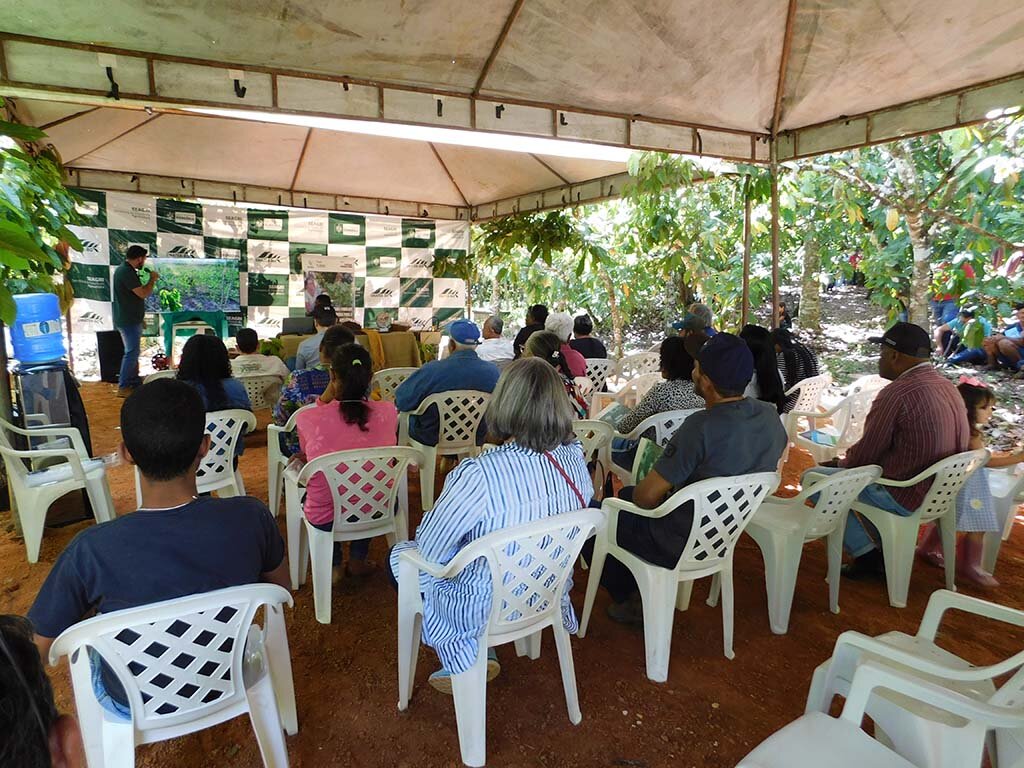 CES Rioterra participa do Dia de Campo da Emater sobre Revitalização Cacaueira - Gente de Opinião