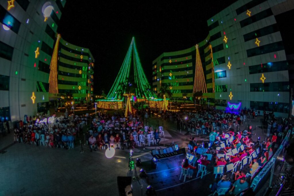 O tradicional Natal de Luz será realizado na quinta-feira, 1° a partir das 17h30, no Palácio Rio Madeira - Gente de Opinião