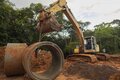 Desvio duplo de igarapé na Estrada do Santo Antônio começa a ser construído