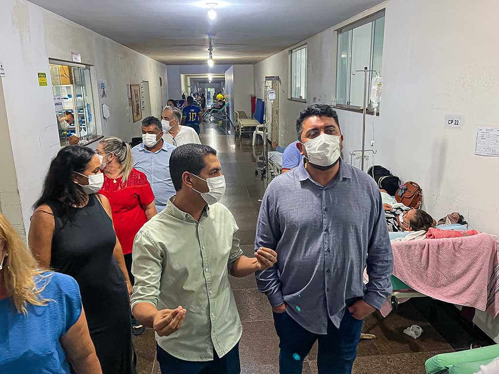 Deputado Cássio Gois acompanha visita técnica da SESAU nas unidades de saúde de Cacoal - Gente de Opinião