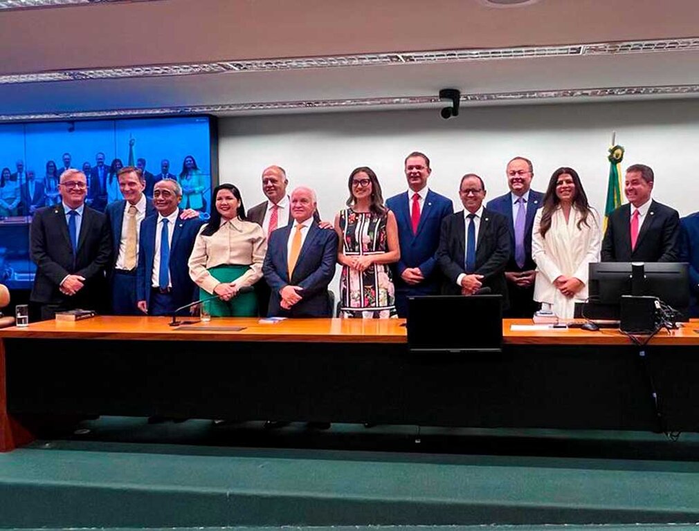 Deputada Federal Cristiane Lopes movimenta a Câmara dos Deputados em Brasília - Gente de Opinião