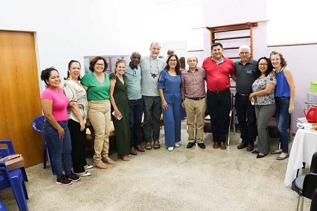 Bispo Norbert Foerster visita a ASSDACO e reforça compromisso com o Hospital do Câncer de Cacoal - Gente de Opinião