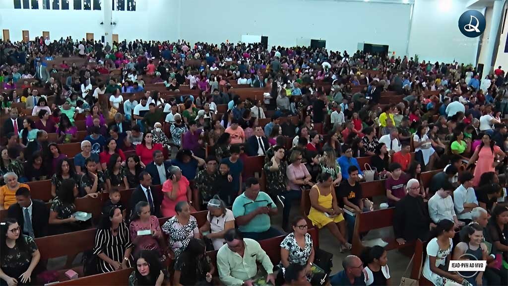 Deputada Cristiane Lopes marca presença no centésimo primeiro aniversário da Igreja Assembleia de Deus em Rondônia - Gente de Opinião