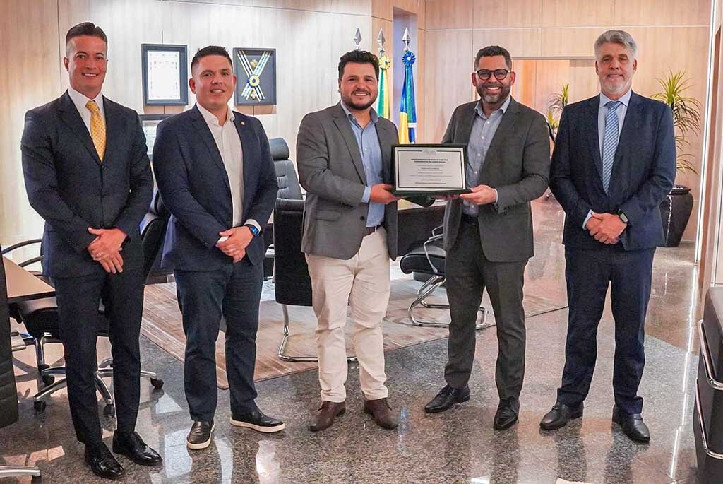 Presidente Marcelo Cruz recebe procuradores do estado de Rondônia  - Gente de Opinião