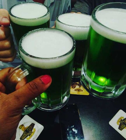 Saint Patrick’s Day - Festa tradicional irlandesa tem comemoração com chopp verde na Capital e interior - Gente de Opinião