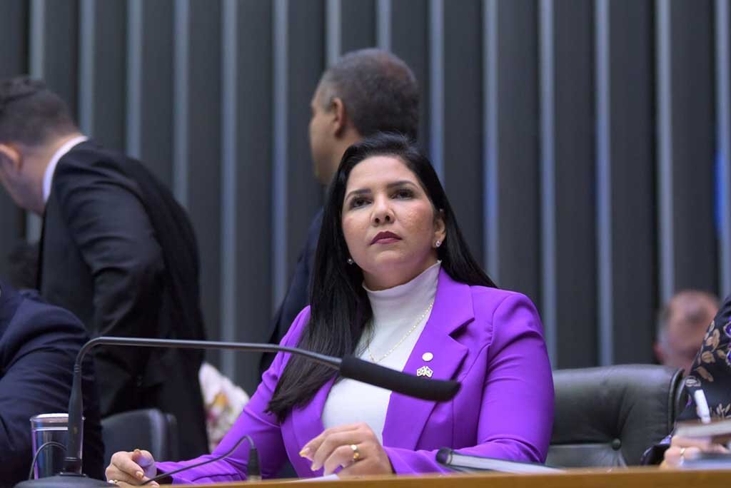 Deputada Cristiane Lopes se destaca na Câmara Federal e é eleita vice-líder do partido União Brasil - Gente de Opinião