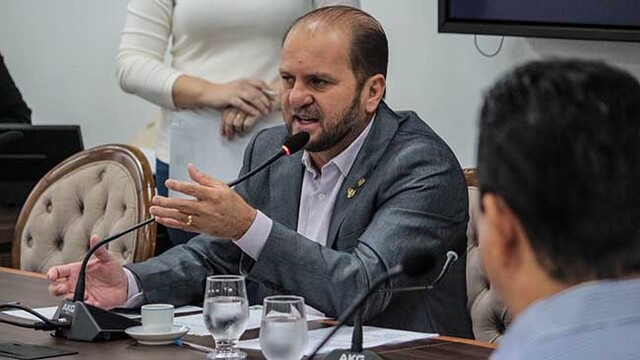 Deputado Cirone Deiró propõe Programa "Escola Protegida" para garantir segurança em escolas estaduais  - Gente de Opinião