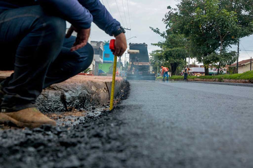 Obras de asfaltamento e recapeamento deram novo visual nas vias de Porto Velho, com investimento em ações municipalistas - Gente de Opinião