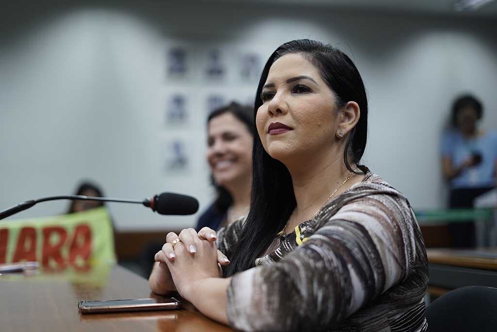 Deputada Cristiane Lopes protocola ofício ao STF em favor da Enfermagem - Gente de Opinião