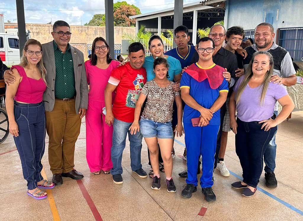 Na APAE de Porto Velho, Cristiane Lopes comemora o mês das mães - Gente de Opinião