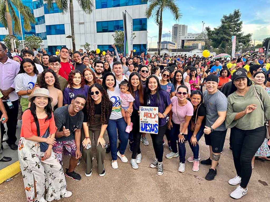 A Deputada Federal Cristiane Lopes participa da Marcha para Jesus 2023 em Porto Velho - RO - Gente de Opinião