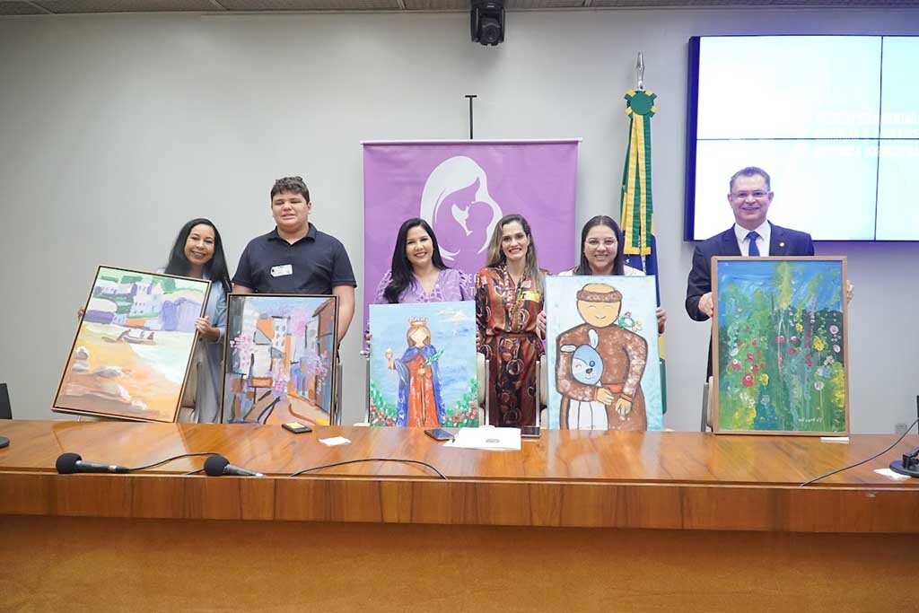 Em Brasília, Cristiane Lopes lança sua Frente Parlamentar de Apoio às Mães Atípicas  - Gente de Opinião