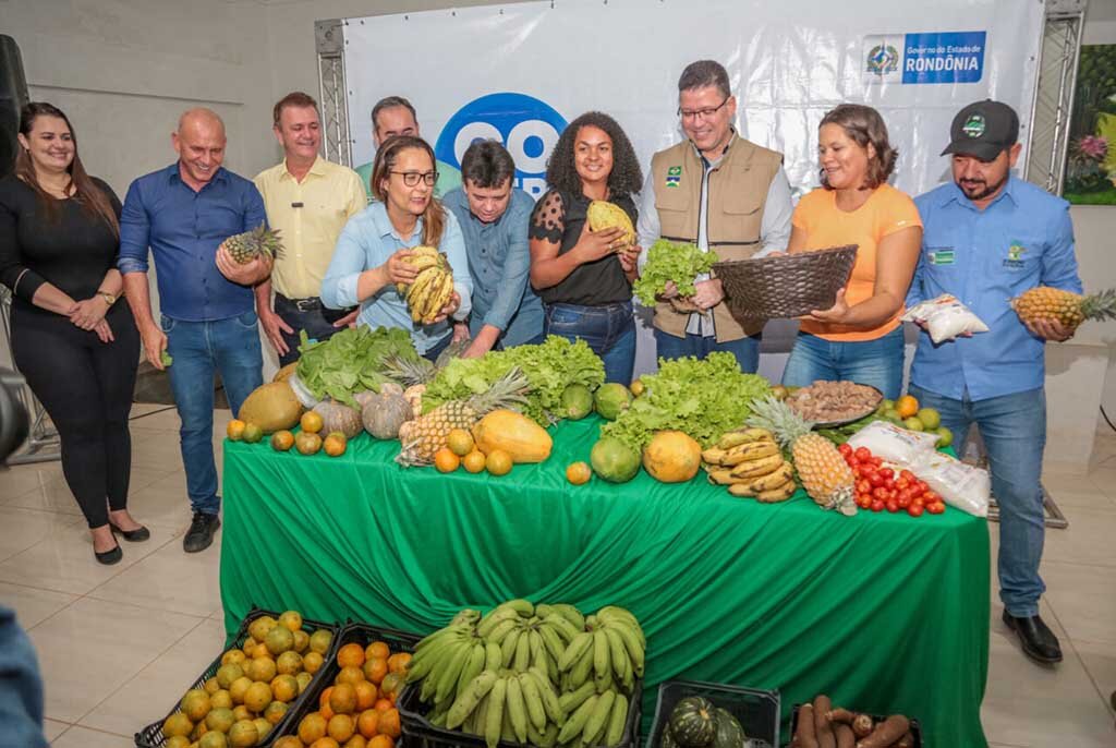 Primeira entrega do Programa Estadual de Aquisição de Alimentos – PEAA - Gente de Opinião