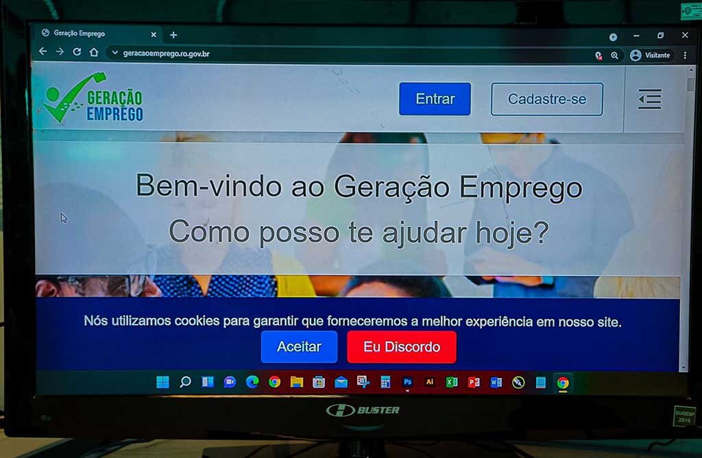 O usuário pode fazer download do aplicativo na loja virtual do seu smartphone e acessar o site do geração emprego - Gente de Opinião