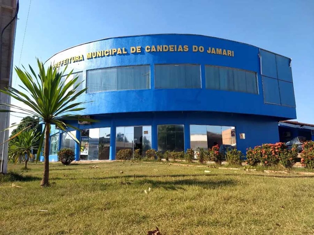 Prefeito interino de Candeias do Jamari exonera 420 comissionados - Gente de Opinião