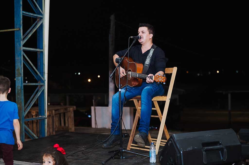 Feira do Produtor do Sicoob Sabor com aula-show do chef Júnior Marinho faz sucesso em Vilhena (RO)  - Gente de Opinião