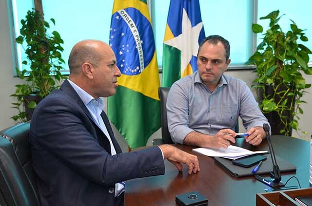 Ismael Crispin e Sérgio Gonçalves ajustam detalhes para lançamento de cursos profissionalizantes - Gente de Opinião