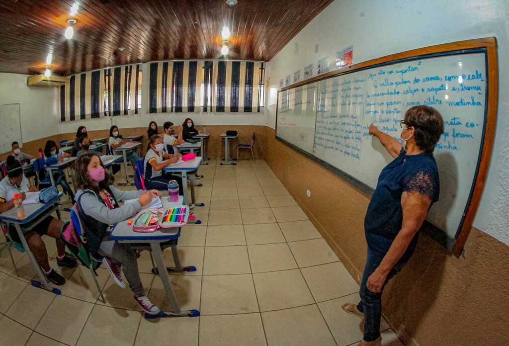 A proposta vai ao encontro da política de valorização dos profissionais da educação que vem sendo adotada desde 2019 pelo Governo de Rondônia - Gente de Opinião