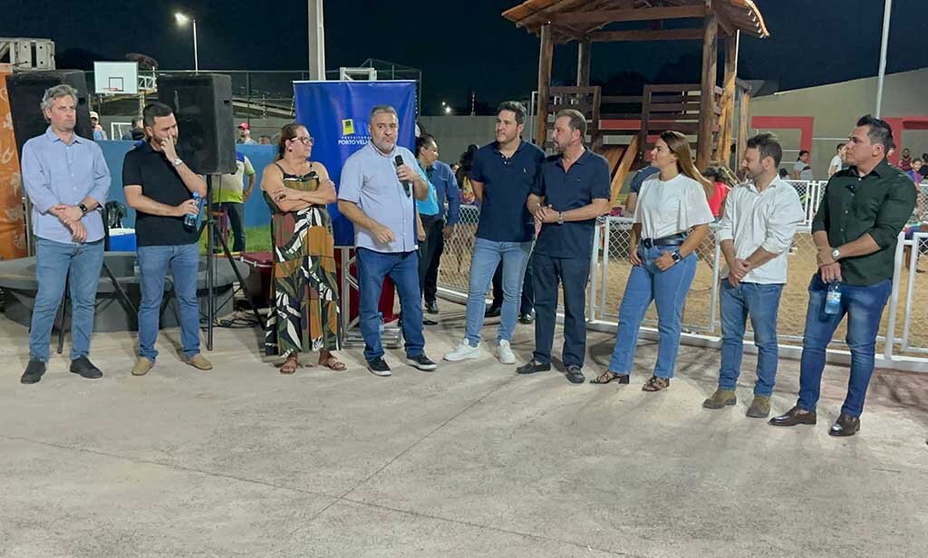 Vereador Everaldo Fogaça participa da inauguração da Praça das Camélias no bairro Eldorado - Gente de Opinião