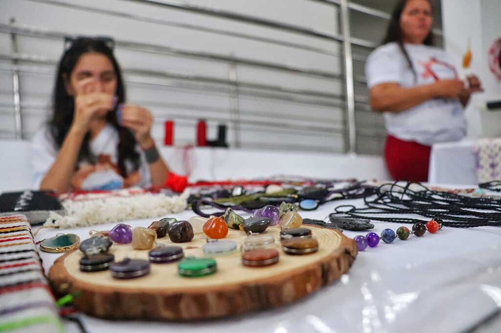 Amostra faz parte do Circuito Empreendedor, projeto que leva as feiras para dentro de órgãos públicos, condomínios e praças (Foto: Jiuliano Salim) - Gente de Opinião