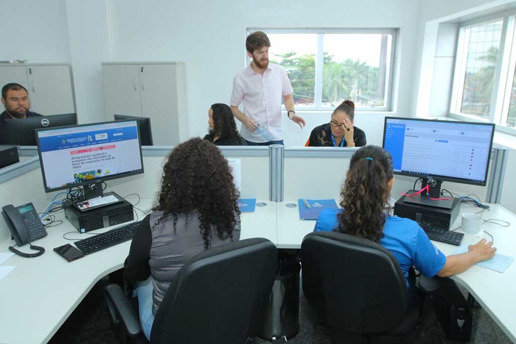 Servidores públicos da Alero (Foto: Antônio Lucas I Secom ALE/RO) - Gente de Opinião