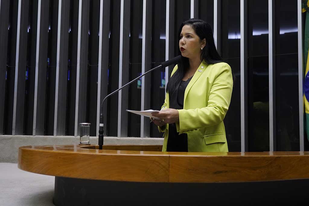 Cristiane Lopes defende medidas mais severas contra crimes de furtos, roubos e receptação - Gente de Opinião