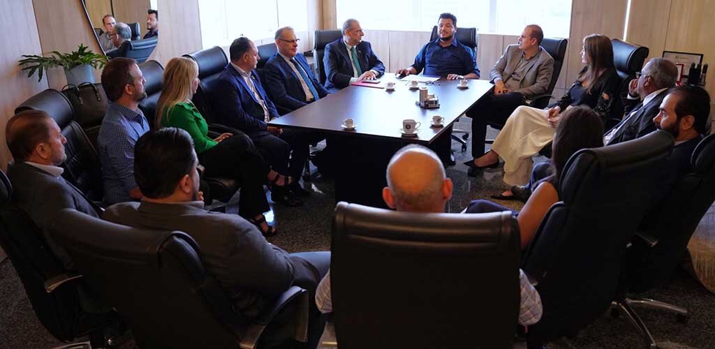 Encontro ocorreu na Presidência da Casa de Leis (Foto: Rafael Oliveira I Secom ALE/RO) - Gente de Opinião