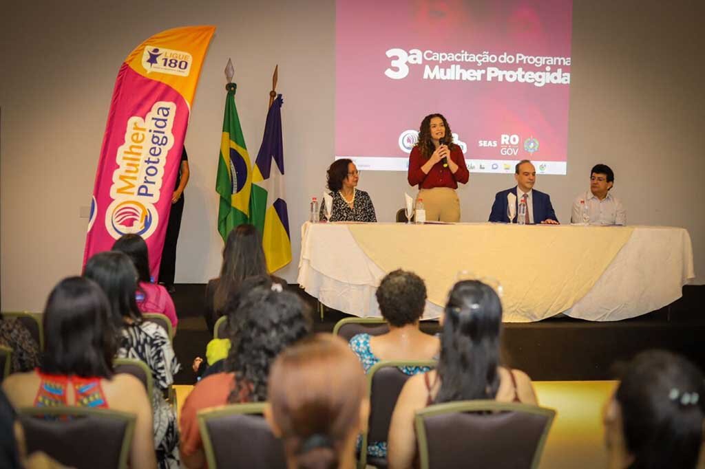 O programa Mulher Protegida foi alterado  para garantir mais dignidade às beneficiárias - Gente de Opinião