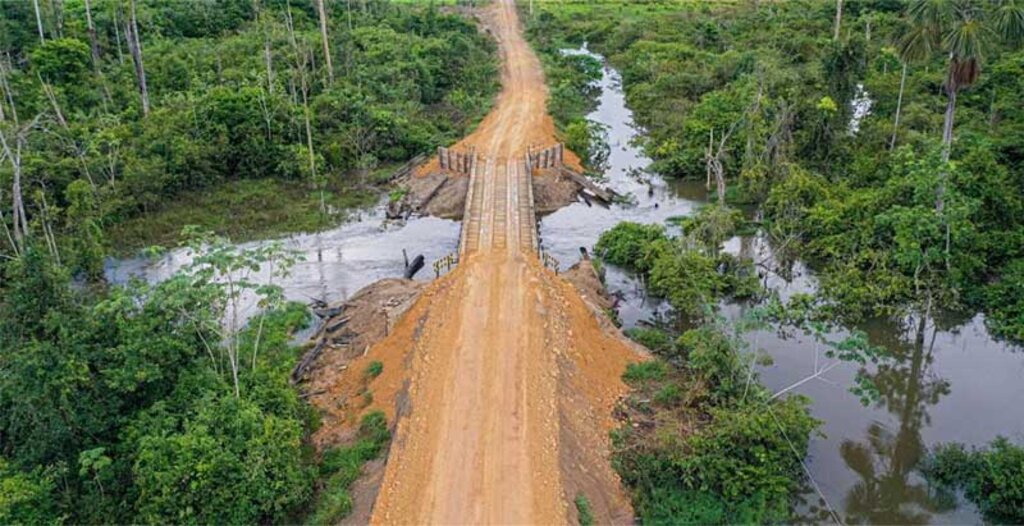 Construção de pontes colabora no escoamento da produção (Foto: Antônio Lucas I Secom ALE/RO) - Gente de Opinião