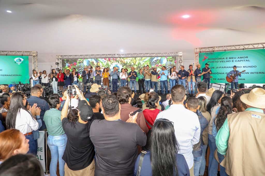 A cerimônia de abertura da 11ª Rondônia Rural Show Internacional aconteceu no auditório principal do Centro Tecnológico Vandeci Rack - Gente de Opinião