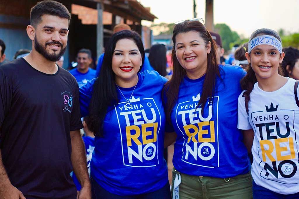 Deputada Cristiane Lopes Participa da Marcha Para Jesus em Extrema e destaca investimentos para a região - Gente de Opinião