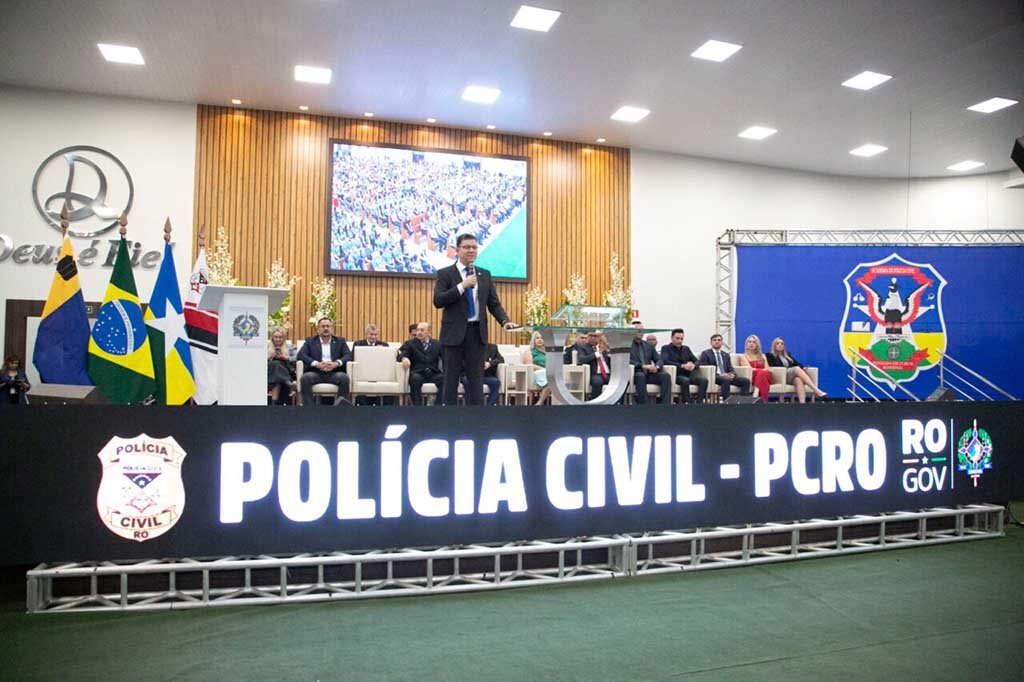 Governador Marcos Rocha firma o compromisso e nomeia 308 novos policiais civis - Gente de Opinião