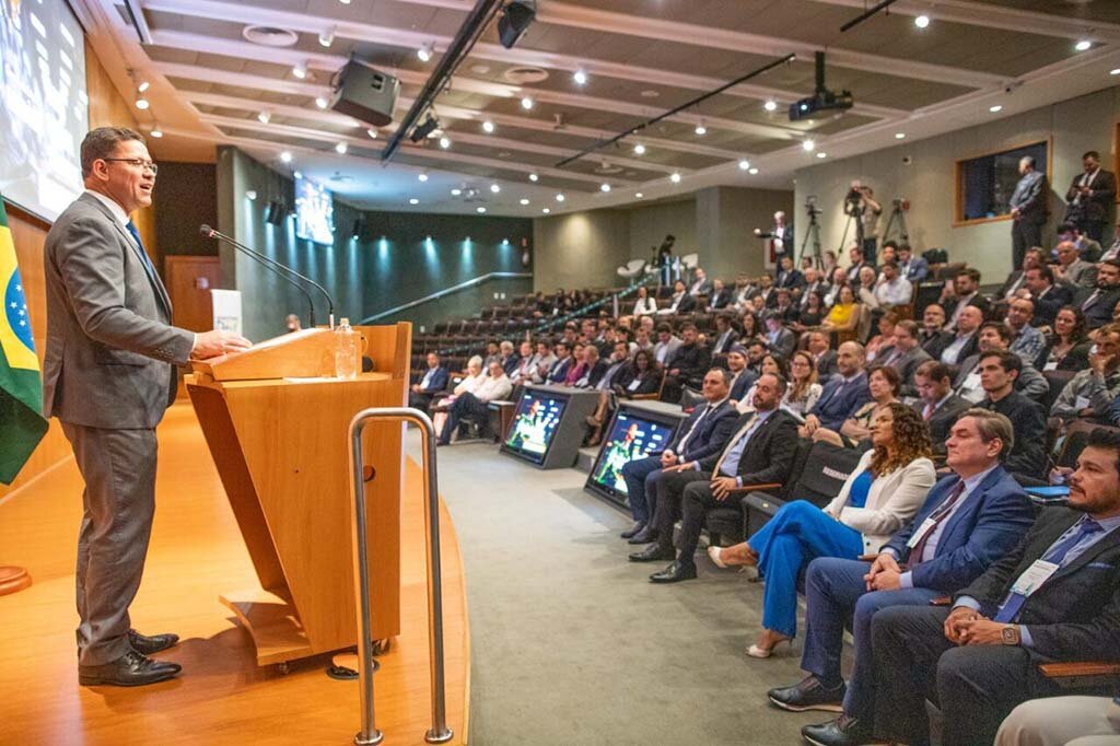 Marcos Rocha reúne duas grandes economias da Amazônia no Rondônia Day em Manaus - Gente de Opinião