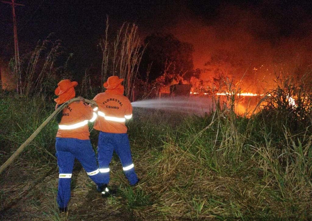 O decreto terá validade de 180 dias e fica autorizada a mobilização de todos os órgãos estaduais no combate a incêndios florestais - Gente de Opinião