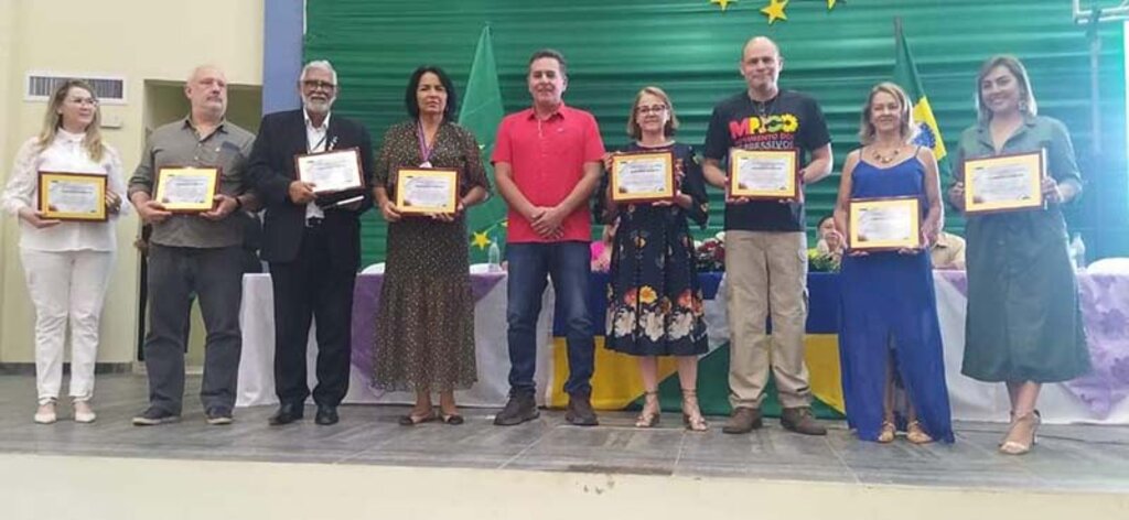 Izabel C.da  Silva, Conselho Municipal de Defesa dos Direitos da Mulher-CMDDM, Secretaria Municipal de Educação de Porto Velho; Prof. Dr. Flávio de São Pedro Filho, Universidade Federal de Rondônia/Coordenador do GEITEC/UNIR, Dr. Reginaldo Pereira Trindade, Procurador do Ministério Público Federal, idealizador do Movimento dos Depressivos Conhecidos – MDC RO; Silvânia Gregório Carlos, Secretaria Estadual da Educação – SEDUC RO, pesquisadora e membro associada da AJEB RO, Dr. Marcos Vannier, Pesquisador Titular da Fundação Oswaldo Cruz IOC/Fiocruz -RJ, Maria Regina Crema, turismóloga e artista plástica e Sonia Maria Guerra - Gente de Opinião