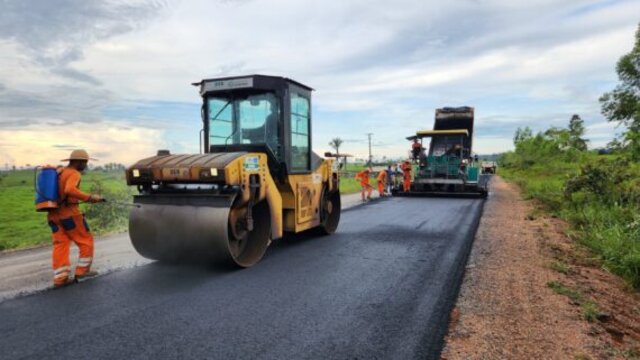 Rodovias em Ariquemes recebem serviços de recapeamento, patrolamento e manutenções - Gente de Opinião