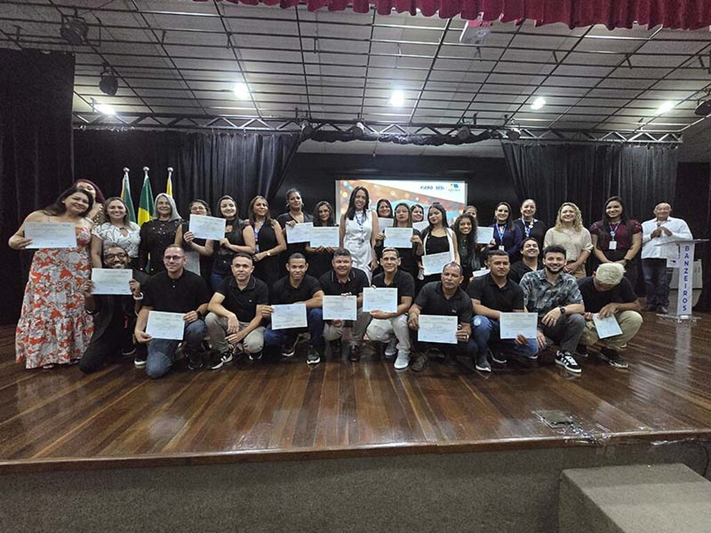 SESI-RO certifica 35 alunos da 1ª turma da Nova EJA - Gente de Opinião