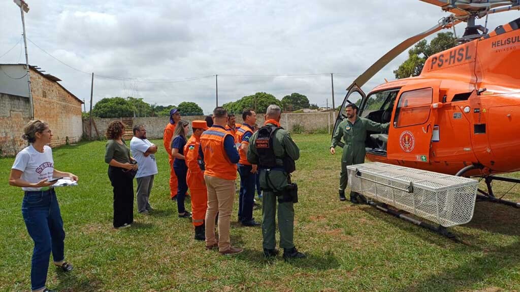 As aeronaves são preparadas, tanto ao combate de incêndios florestais quanto para prestar apoio humanitário, em decorrência da crise hídrica - Gente de Opinião