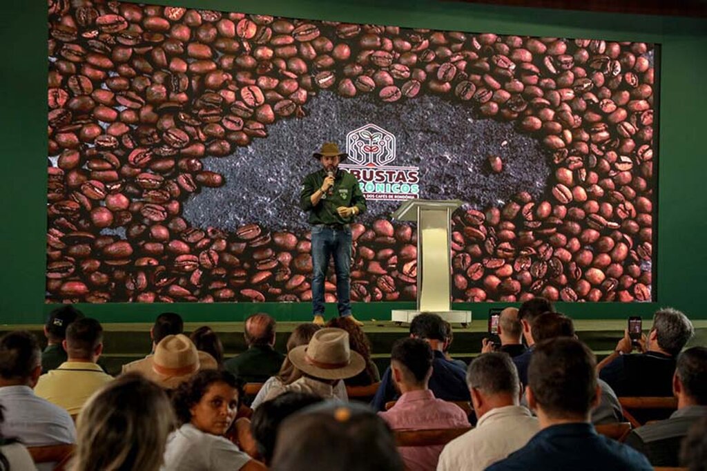 Secretário de agricultura Luiz Paulo destaca a importância da Feira “Robustas Amazônicos” e parabeniza produtores pelo sucesso  - Gente de Opinião